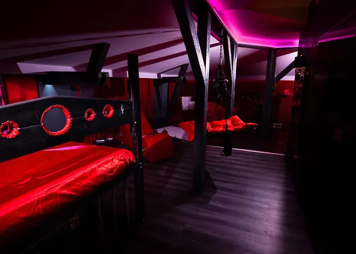 Red Palace Bdsm Lejlighed